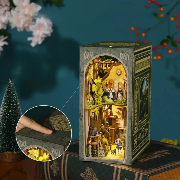 Book Nook - The Wizard of Oz (Der Zauberer von Oz) mit Touch-Switch-Lichtfunktion auf booknook.de