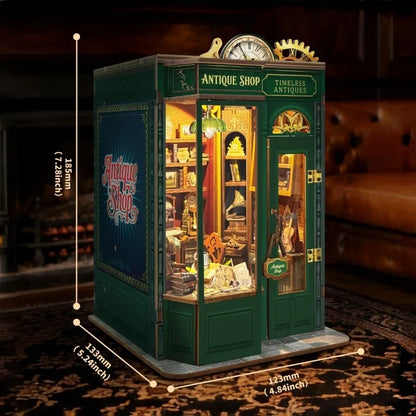 Book Nook - Timeless Antique Shop mit detaillierten Abmessungen