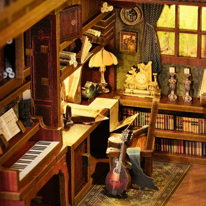 Detailansicht eines dekorativen Elements im Book Nook - Timeless Melody mit feinen Details