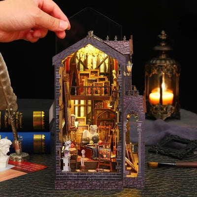 Book Nook - Wonder Studio mit Staubschutz und langlebigem Design