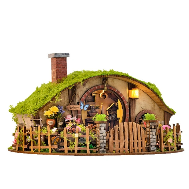 Miniatur Haus Bausatz - The Magic Ring House Gesamtansicht mit präzise geschnittenen Holzteilen und hochwertiger Verarbeitung