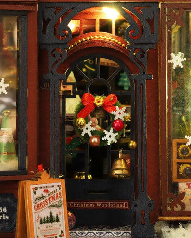 Miniatur Haus - Christmas Wonderland Gesamtansicht mit detaillierter Szenerie