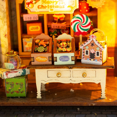 Candy Shop al piano terra con bancone e albero di Natale