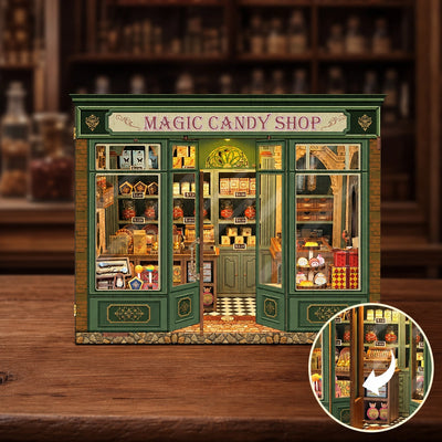 Magic Candy Shop mit geöffneten mittleren Doppeltüren