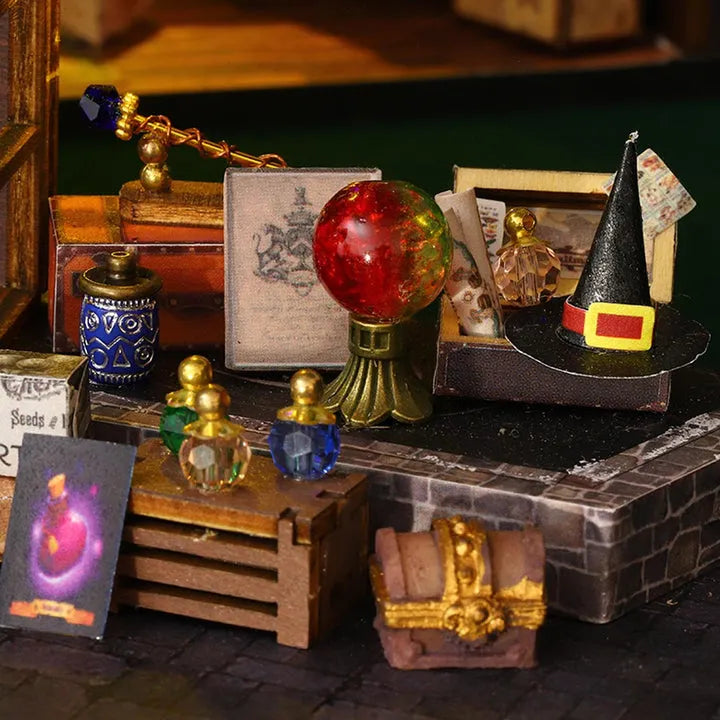 Detailansicht eines dekorativen Elements im Miniatur Haus - Magic Treasure House mit feinen Details