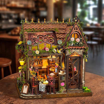 Mocha Diary as a romantic miniature café with roses