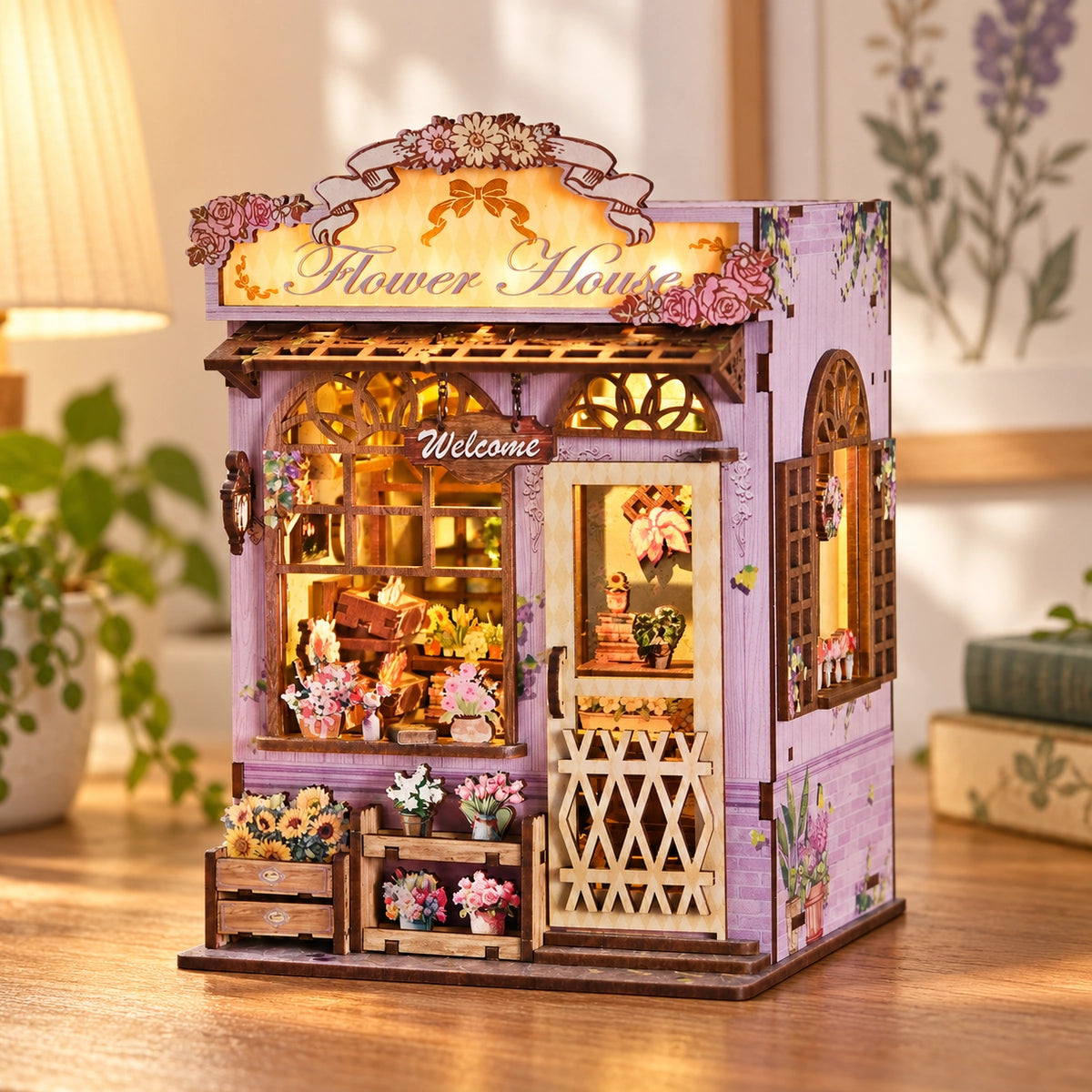 Quiet Corner Flower House – Schräge Frontansicht des lavendelfarbenen Blumenladens