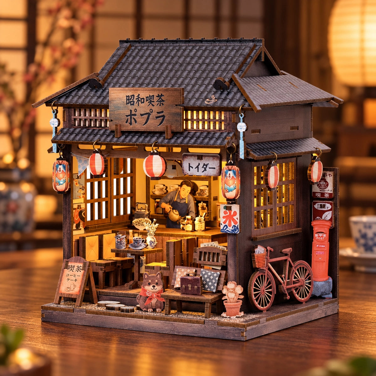 Showa Teahouse mit Laternen und rotem Fahrrad