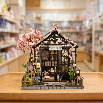 Miniatur Haus -Spring Sakura Greenhouse