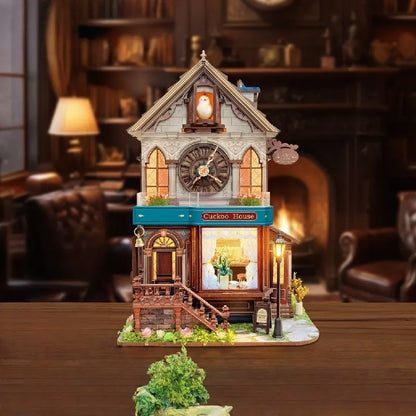 Miniature House - Cuckoo House Gesamtansicht mit detaillierter Szenerie