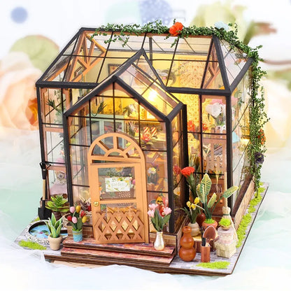 Miniature House - Jenny Greenhouse Gesamtansicht mit detaillierter Szenerie