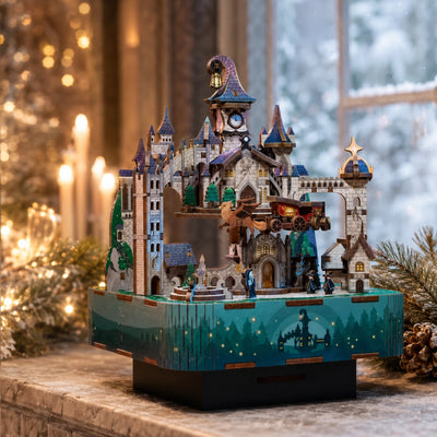 Magical Castle als beleuchtete Fantasy-Dekoration im Winter